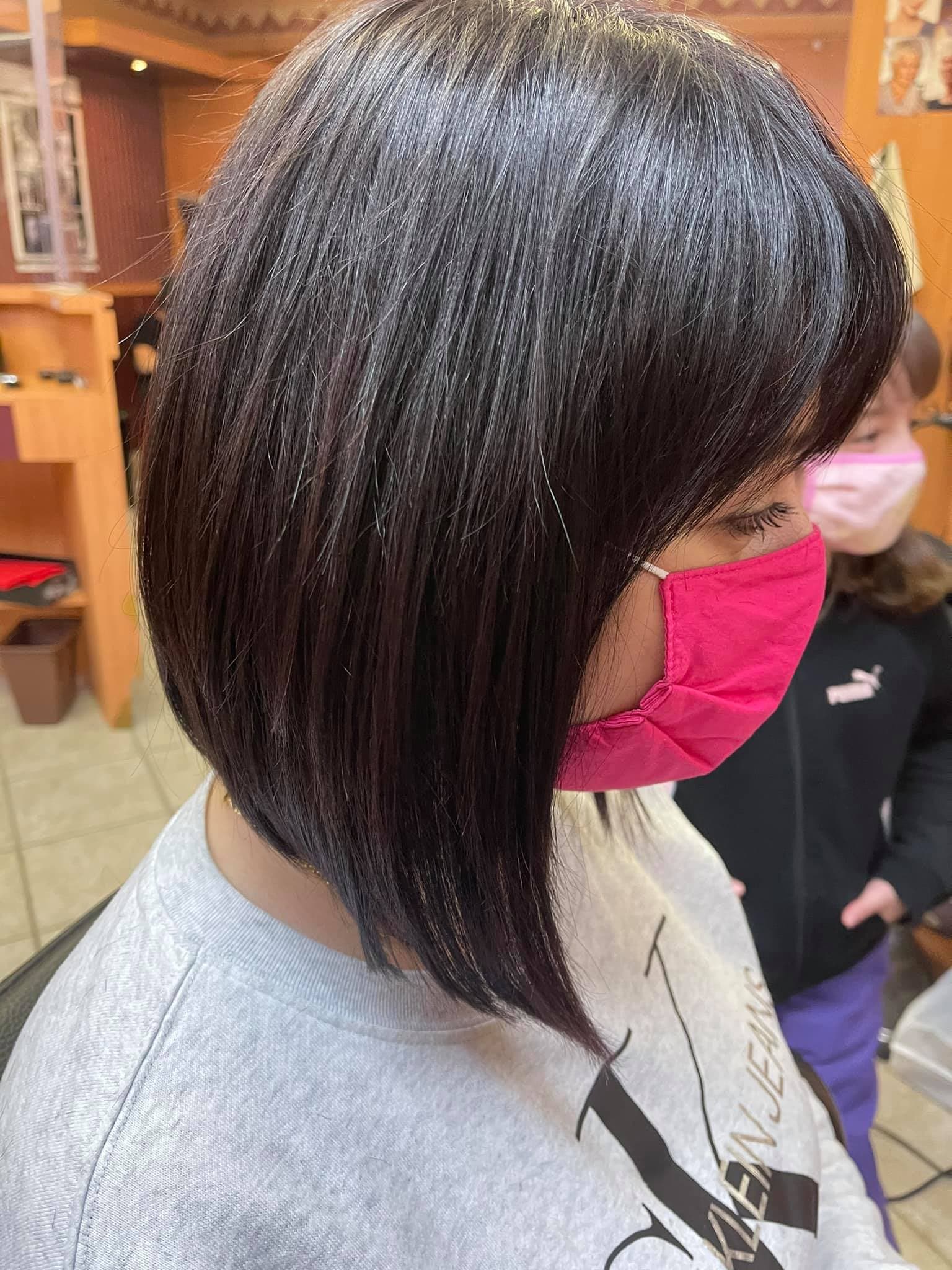Coupe femme courte structuree
